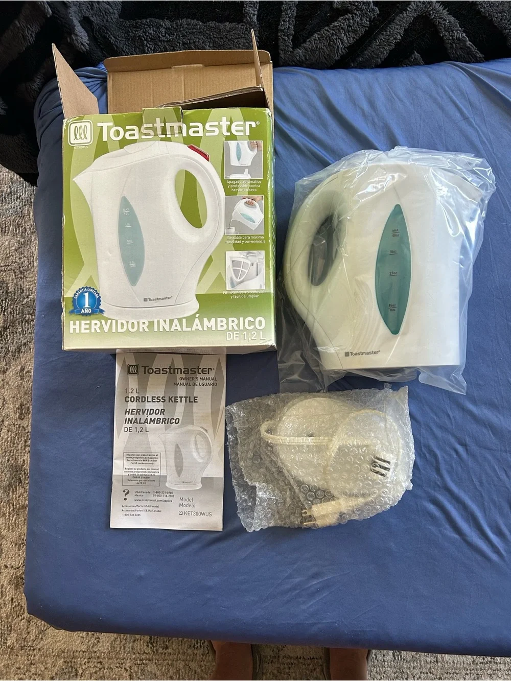 Toastmaster White Cordless Electric Kettle - 1.2L